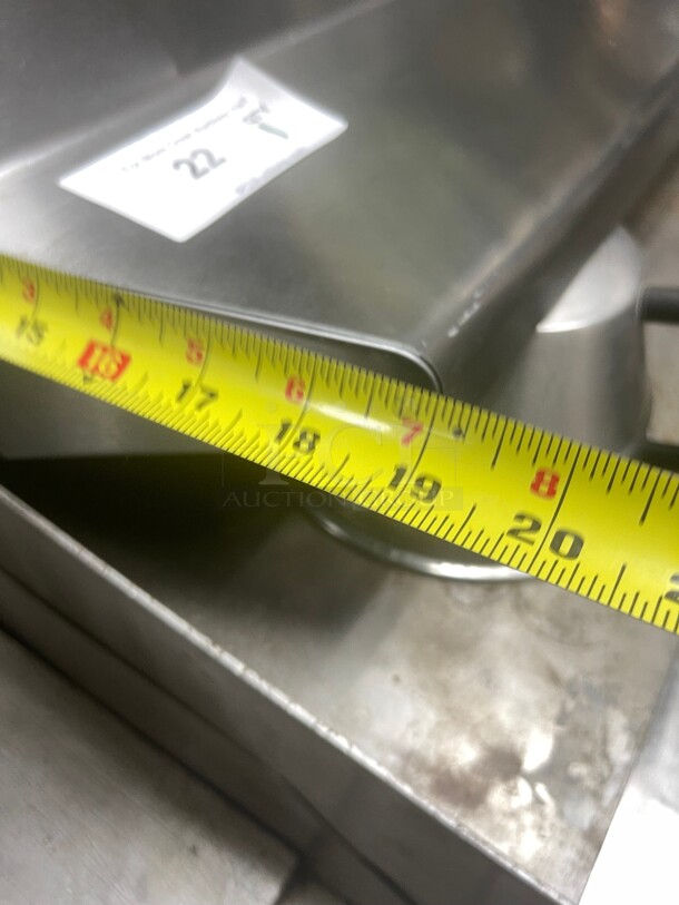 Broan Under Cabinet Range Hood  Heat Sentry™, Convertible Vent Options, UL Listed, and HVI-2100 Certified: 42 Inch, 198 CFM 115 Volt Tested and Working! - Image 8 of 9