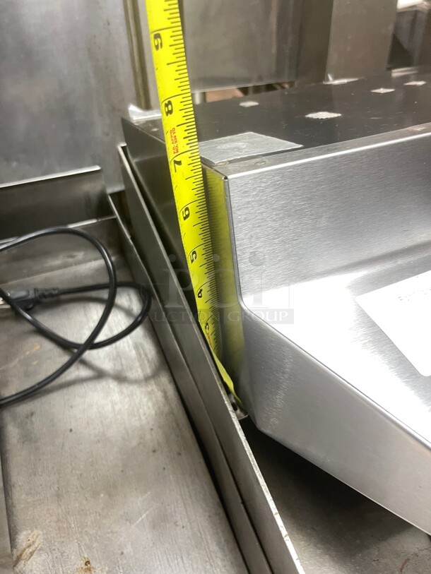 Broan Under Cabinet Range Hood  Heat Sentry™, Convertible Vent Options, UL Listed, and HVI-2100 Certified: 42 Inch, 198 CFM 115 Volt Tested and Working! - Image 9 of 9