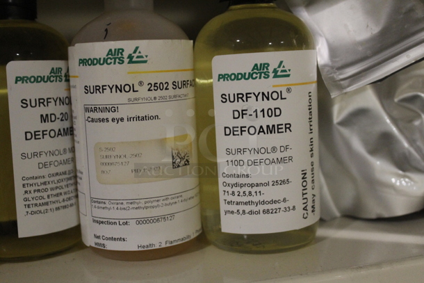 White 2 Door Cabinet w/ Contents Including Fungitrol. BUYER MUST REMOVE. - Image 4 of 5