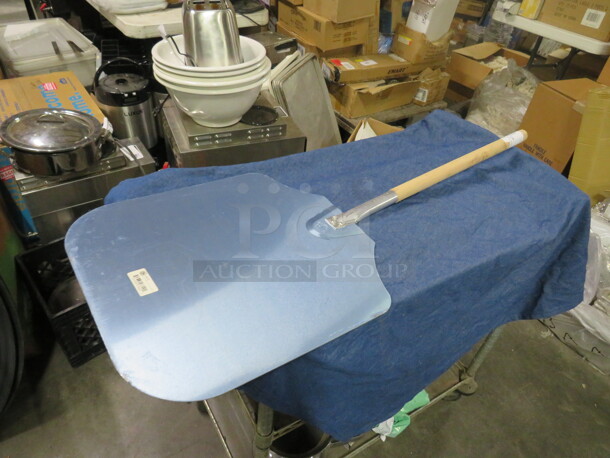 One NEW American Metalcraft Pizza Paddle. #4016 - Image 1 of 1