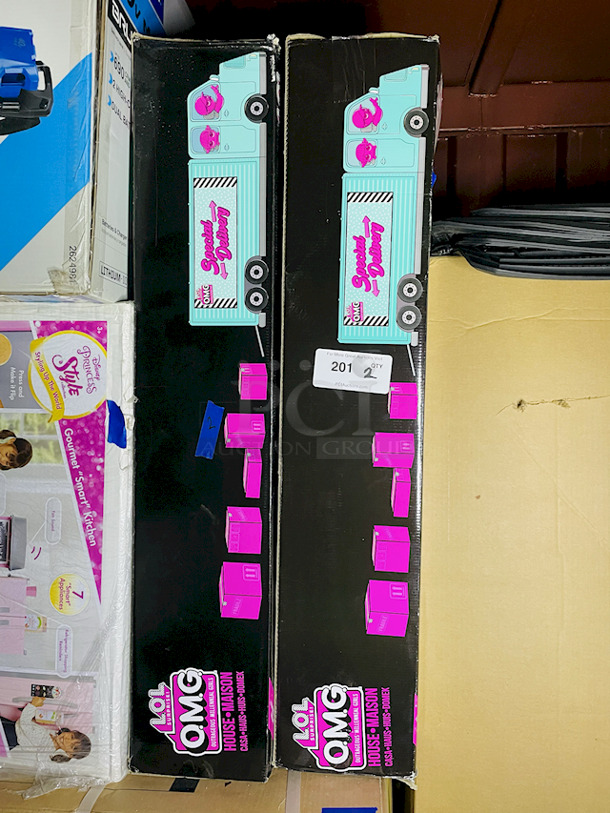 PERFECT!! LOL Surprise OMG House Dollhouse With 85+ Surprises Made from Real Wood – Great for Kids Ages 4+ PERFECT!! LOL Surprise OMG House Dollhouse With 85+ Surprises Made from Real Wood – Great for Kids Ages 4+ 2x Your Bid - Image 7 of 8