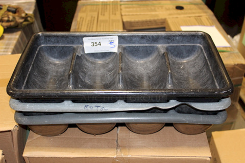 AWESOME! 4 Compartment Cutlery Tub.
22" x 13" x 5". 3x Your Bid