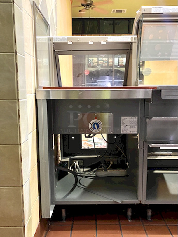 AMAZING! Duke Single Hole Warmer Line Unit With Sneeze Guard. Model# SUB-HF-L25M and Serial# 10102040. Power is 120/60/1 and 46 amps. 

Tested. In Perfect Working Order.  - Image 2 of 10
