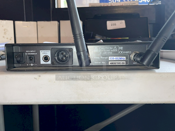 Carvin UX1000 PLL 960 Channel True Diversity Receiver - Image 6 of 7
