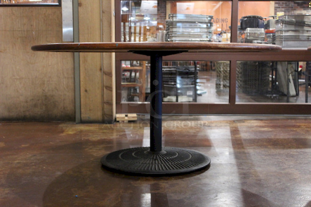 FAMILY SIZE! Large Round Wood Table Top With Heavy Duty Weighted Round Table Base. 
60x30 - Image 4 of 6