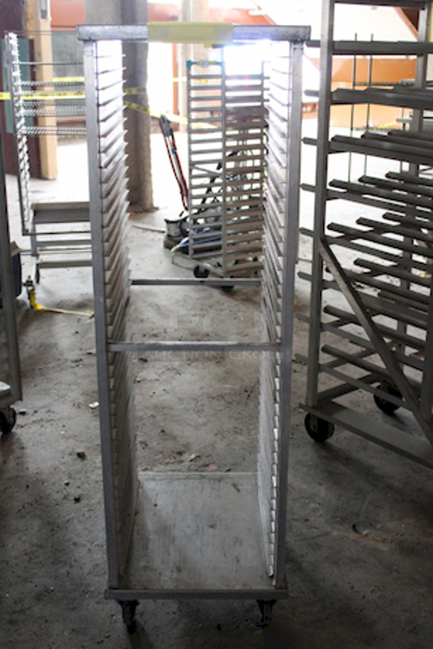 SPLENDIND! Heavy Duty Roll-In Sheet Pan/Bun Pan Rack 27-1/2x21-1/2x69 - Image 4 of 5