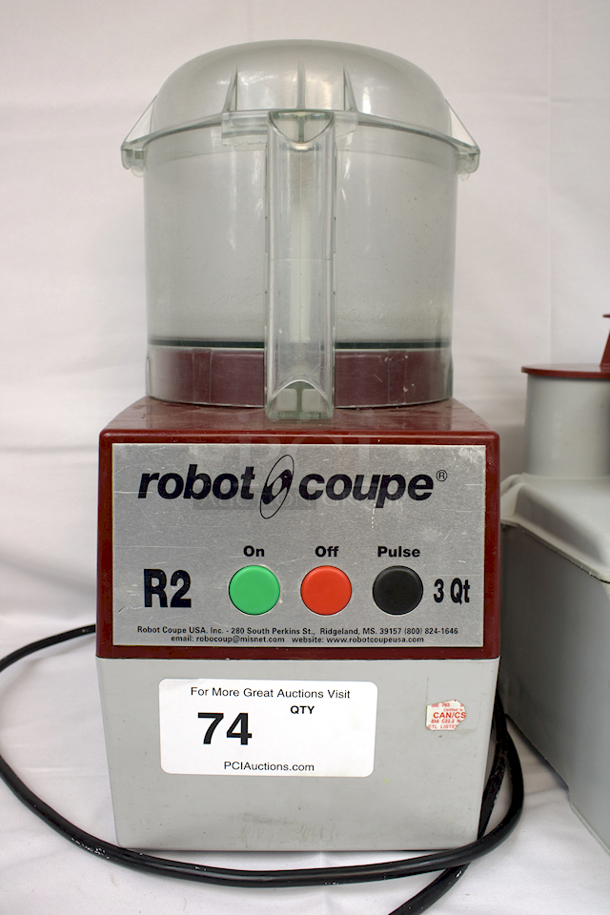 OUTSTANDING! Robot Coupe R2NCLR Combination Food Processor with 3 Qt. / 3 Liter Clear Bowl, Continuous Feed & 2 Discs - 1 hp, 120 Volts 60hz. 7.2AMPS - Image 3 of 10
