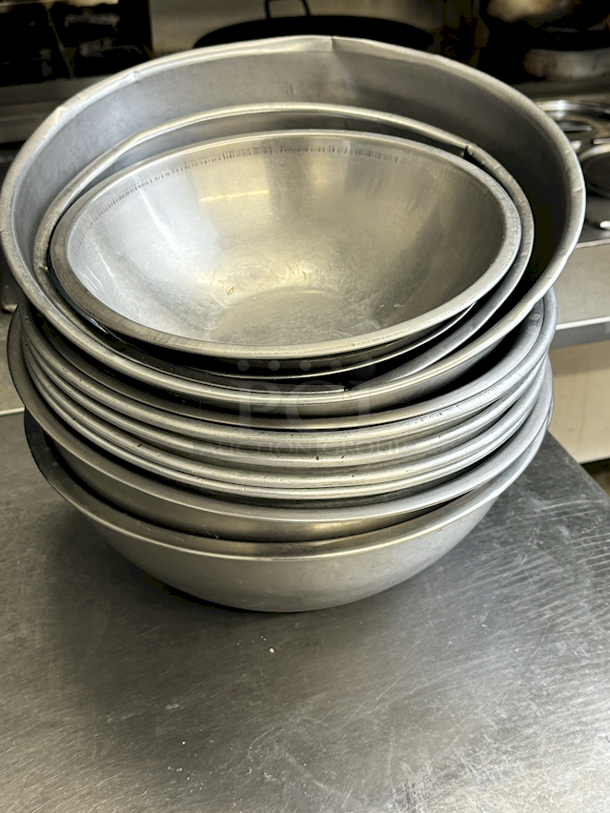 Stack Of 11 Mixing Bowls. 11x your Bid