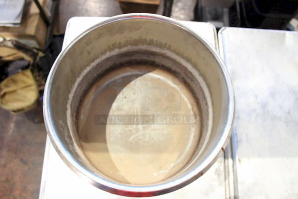 BEAUTIFUL! Server FS-11 Food Server/Rethermalizer Base Assembly, 120v.
Compatible with Lot 29
11-1/2x10-1/2
 - Image 2 of 4
