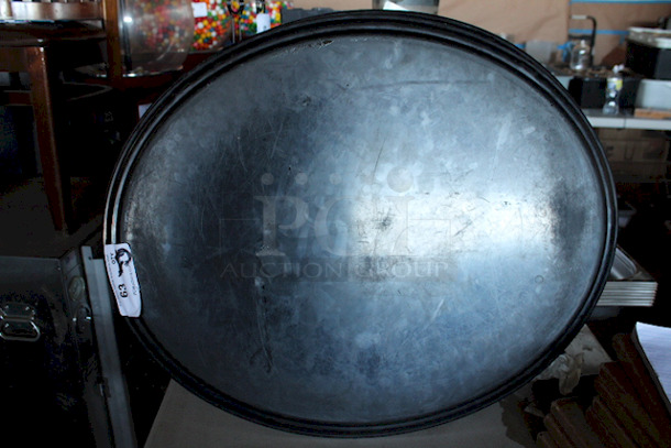 NICE! 29" x 24" Black Non-Skid Oval Serving Trays. 3x Your Bid - Image 3 of 3