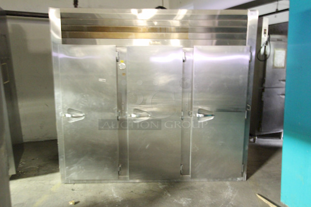 UNICORN! Traulsen 4 Door Refrigerator, 3 Doors In The Front and 1 Door in The Back, Tested. Working. 76-5/16x35x83-1/4