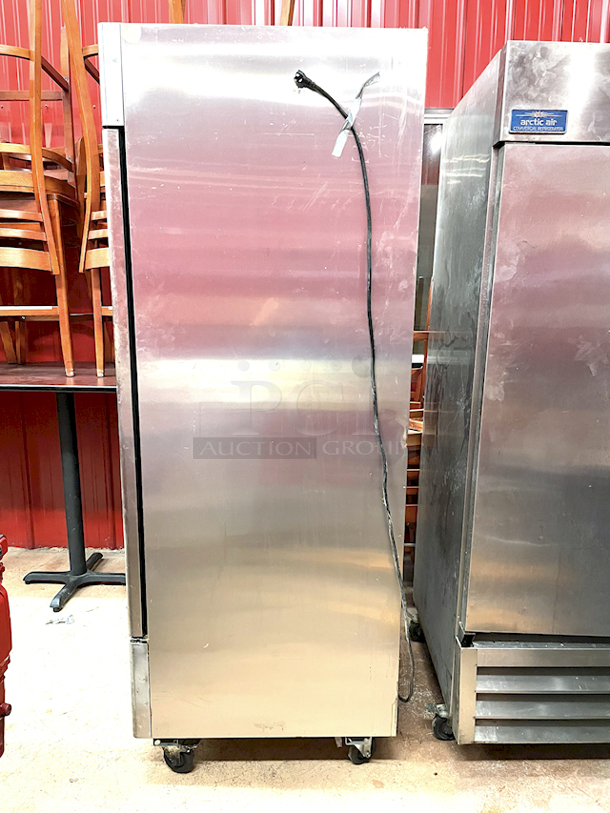 Atosa MBF8501GR 19.1 Cu.ft Single Door Bottom Mount Reach-In Freezer
Stainless steel Interior & Exterior, 115v. 27"W x 31-7/10"D x 83-1/10"H - Image 5 of 5