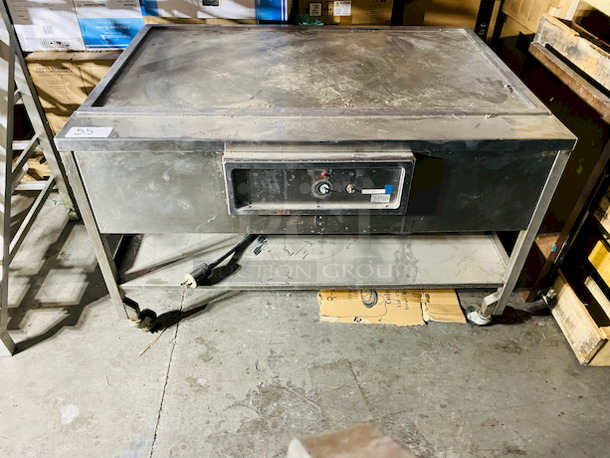 NEW, NEVER USED! Wells Built-In JG246UL Teppanyaki Style Griddle, On Cart With HD Commercial Casters, 208/240 Volt
49 3/16 x 29 11/16x32 
208v 600 Watts Amps Per Line 3 Phase 14.4Amp,14.4Amp, 25.0Amp – Amps Single Phase 28.9

240v 800 Watts – Amps Per Line 3 Phase: 16.7Amp, 16.7Amp, 28.9Amp – Amps Single Phase 33.3 
