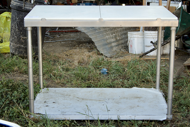 NEW! 30" x 48" 14-Gauge 304 Stainless Steel Poly Top Table with (2) 3/4" Thick Poly Tops and Undershelf.  - Image 5 of 5