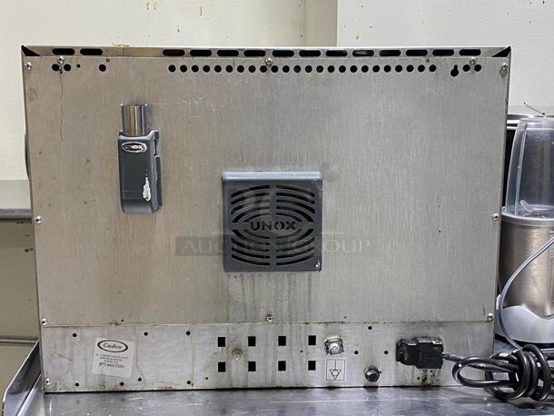 Cadco OV-023 Single Half Size Electric Convection Oven
 - Image 5 of 6