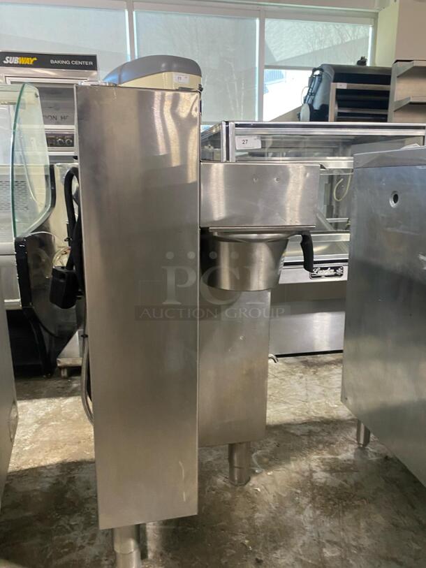 Fetco Model CBS-2052e Stainless Steel Commercial Countertop Coffee Machine

 - Image 2 of 5