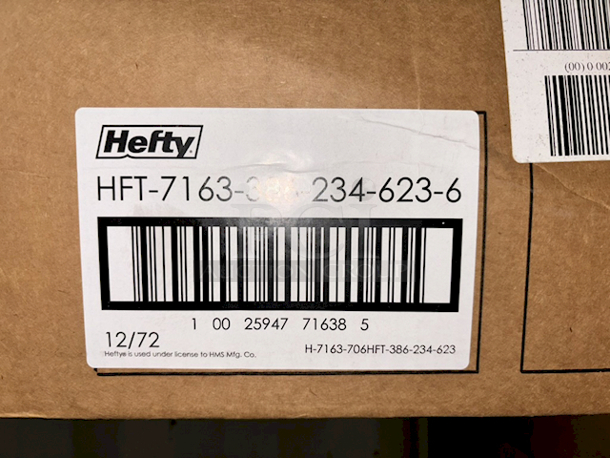 (2) BOXES OF OF 6!! HMS Hefty HFT-7163-386-234-623-6 HI-Rise Large 18-Gallons (72-Quart) Weatherproof Heavy Duty Tote with Latching Lid. 2x Your Bid - Image 4 of 4