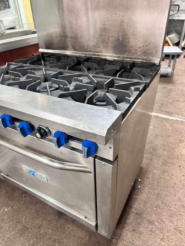 Fully Refurbished Royal Range RR-6 - Restaurant Range, gas, 36 inch, (6) burners, standard oven Working - Image 4 of 8