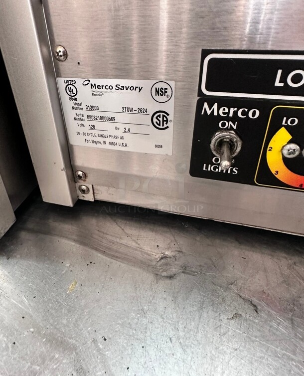 Late Model Merco 2TSW-2624 26 inch Commercial Countertop Warmer Merchandiser Display Case 120V Working  - Image 3 of 5
