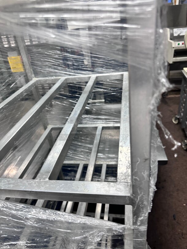 Almost New Gsw AAR-0620W Bakery Rack Universal NSF On Casters  - Image 3 of 5