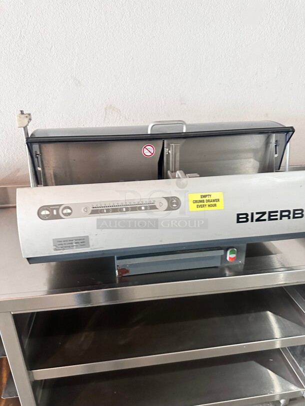 BIZERBA BRS 38 VARIABLE COMMERCIAL THICKNESS BREAD SLICER 120 Volt Working - Image 4 of 10