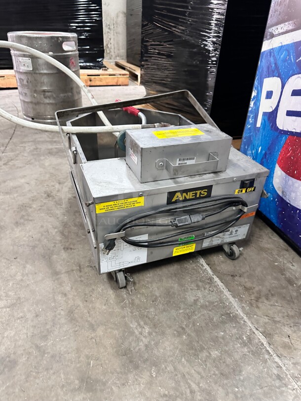Anets FFM80 GoldenFry 80lb Portable Fryer Filtration Unit with Casters 115 Volt Tested and Working - Image 3 of 7