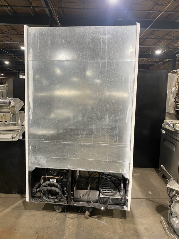 Custom Cool Refrigerated Open Grab-N-Go Display Case Merchandiser! MODEL: E4248! SN:SL314-214! - Image 2 of 7
