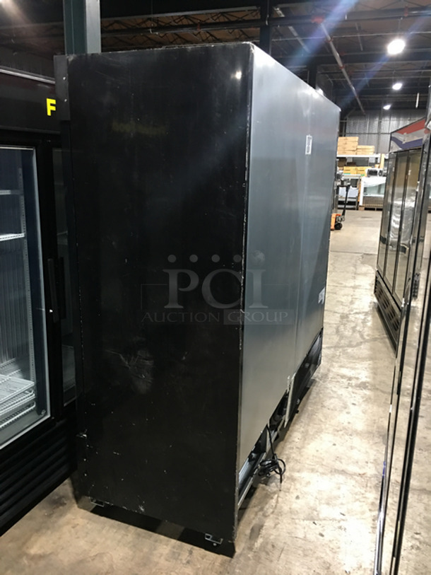 LIKE NEW! BARELY USED! LATE MODEL! 2021 Atosa Commercial 3 Door Reach In Cooler  Merchandiser! With View Through Doors! Still Under Manufacturers Warranty! With Poly Coated Racks And Rack Storage Bins! (Still Under Manufacture Warranty) Model: MCF8724GR SN: MCF8724GRAUS100321033000C40010 115V 60HZ 1 Phase - Image 6 of 8