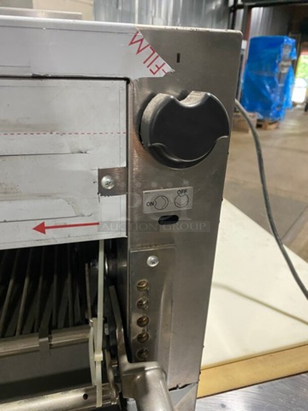 NEW! NEVER USED! Vulcan Commercial Countertop Gas Powered Salamander! All Stainless Steel! - Image 6 of 9
