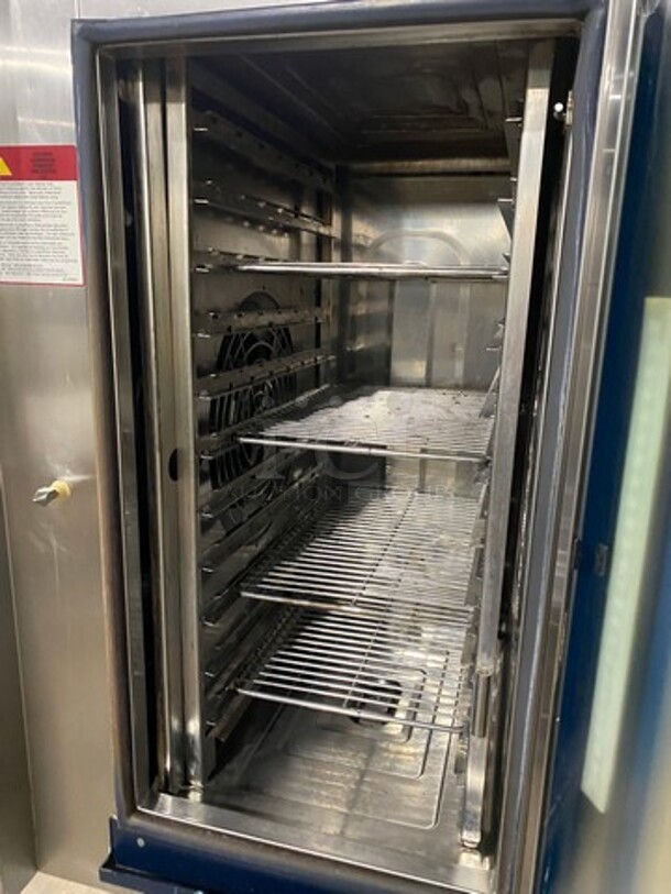 LATE MODEL! 2015  Alto Shaam Commercial Electric Powered Combitherm Convection Oven! With Underneath Storage Space! All Stainless Steel! On Legs! Model: CTP1010E SN: 1523110000 208/240V 60HZ 3 Phase! Working When Removed!  - Image 6 of 12