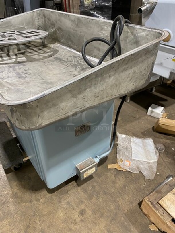 WOW! Hobart Commercial Countertop Heavy Duty Meat Grinder! All Stainless Steel! Model: 4046 SN: 1366555! 220V 60HZ 3 Phase! Working When Removed! - Image 3 of 9