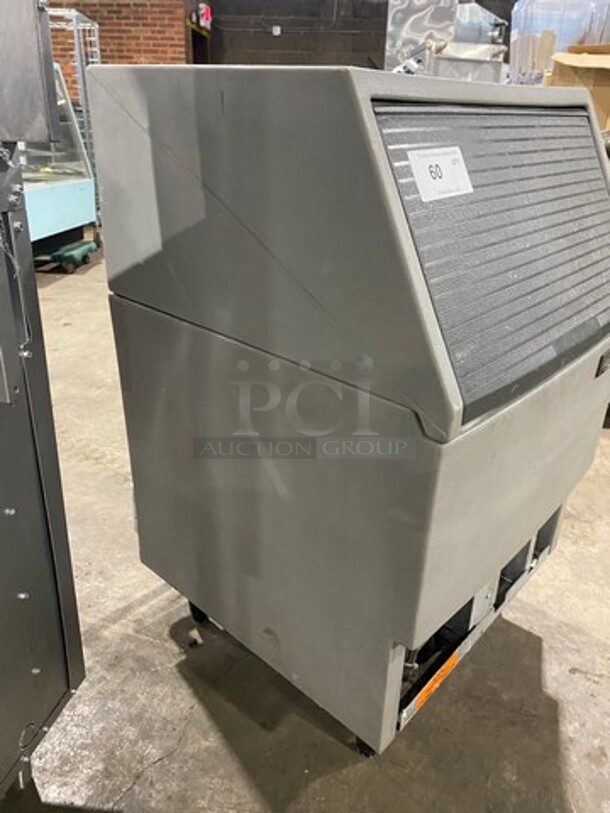 Scotsman Commercial Undercounter Ice Maker Machine! On Legs! Model: SCE170A1C SN: 66949511S 115V 60HZ 1 Phase - Image 2 of 7