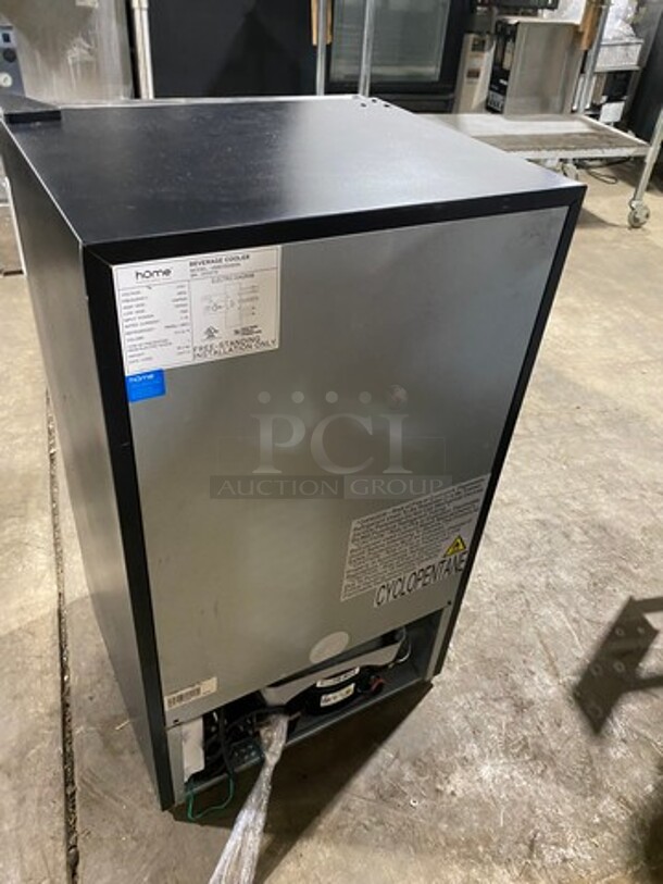 Home Countertop/ Undercounter Mini Fridge! With View Through Door! With Racks! Model: HME030065N 115V - Image 3 of 7