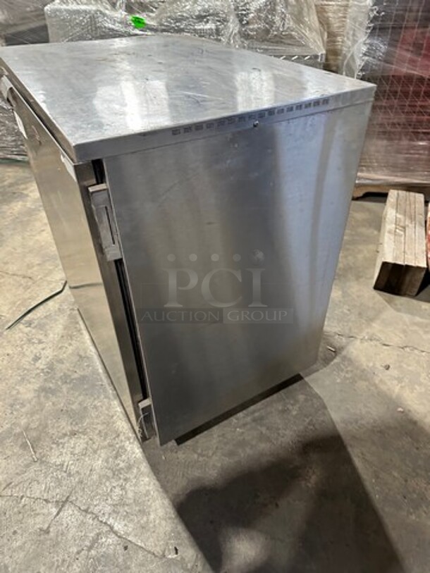 FWE Commercial Food Warming/Holding Cabinet! All Stainless Steel! On Casters! Model: HLCSL18268CHP SN: 165031501 120V - Image 2 of 9