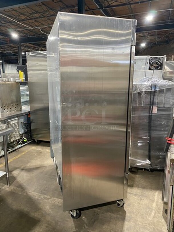 Master Bilt Commercial 2 Door Reach In Refrigerator! With Poly Coated Racks! All Stainless Steel! On Casters! Model: CCR49DR SN: NS100559 115V 60HZ 1 Phase - Image 4 of 9