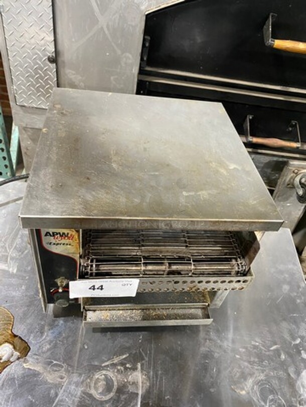 APW Wyott Commercial Countertop Conveyor Toaster! All Stainless Steel! On Legs! Model: ATEXPRESS SN: 0105D00243 120V 60HZ 1 Phase - Image 11 of 11