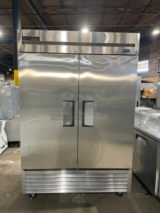 NICE! True Commercial 2 Door Reach In Refrigerator! All Stainless Steel! With Poly Coated Racks! On Casters! 115V 1 Phase! Model: T-49-HC SN: 8904258!