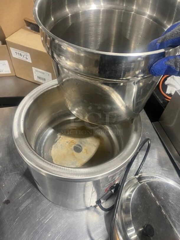 APW Wyott Commercial Countertop Cook And Serve! With Lid! Solid Stainless Steel! Model: PCW11 SN: 0909D01188 120V 60HZ 1 Phase - Image 9 of 10