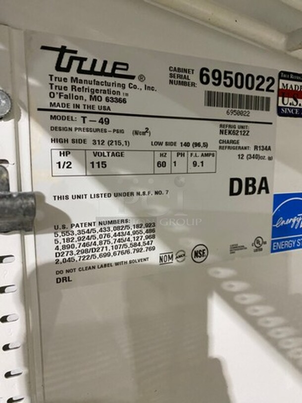 True Commercial 2 Door Reach In Cooler! Poly Coated Racks! All Stainless Steel! Model: T49 SN: 6950022 115V 60HZ 1 Phase - Image 8 of 10