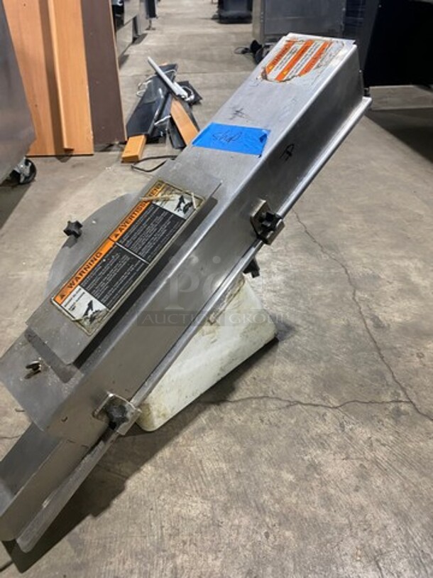 Oliver Commercial Countertop Bagel/Bun Slicer! All Stainless Steel! Model: 702N SN: 195981 115V 60HZ 1 Phase - Image 4 of 7