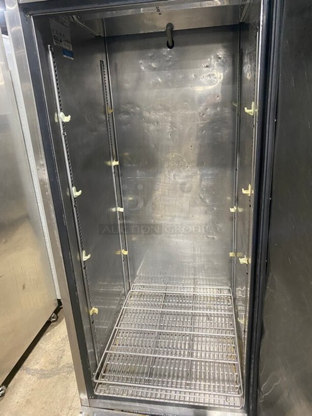 Turbo Air Commercial Single Door Reach In Refrigerator! All Stainless Steel! On Casters! Model: TSR23SD SN: DR23208043 115V 60HZ 1 Phase - Image 5 of 9