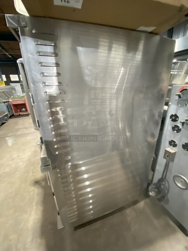 Nice! Dynamic Cooking Systems Natural Gas Powered Heavy Duty Convection Oven! Professional Series! With Metal Racks! 2 X Your Bid! Working When Removed!  - Image 8 of 10