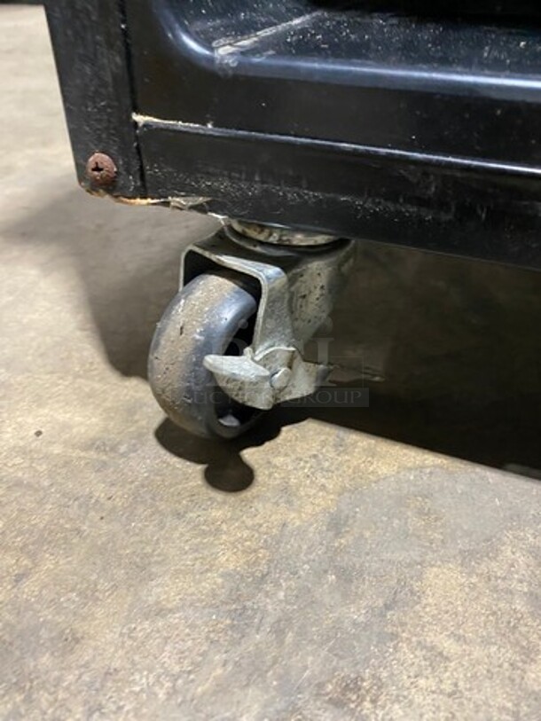 NEVER USED! Summit Commercial Refrigerated Single Tap Kegerator! Model: SBC570B SN: 110200058 115V - Image 8 of 12