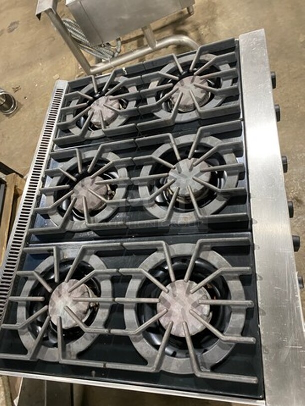 Viking Commercial Natural Gas Powered 6 Burner Range! With Convection Oven Underneath! All Stainless Steel!  - Image 5 of 9