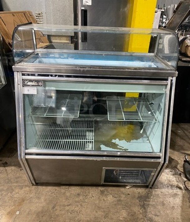 Leader Commercial Leader Commercial Refrigerated Bakery/Deli Case! With Slanted Front Glass! With Sliding Rear Access Doors! All Stainless Steel Body! Model: SDL48SC SN: PW01S1711 115V 60HZ 1 Phase