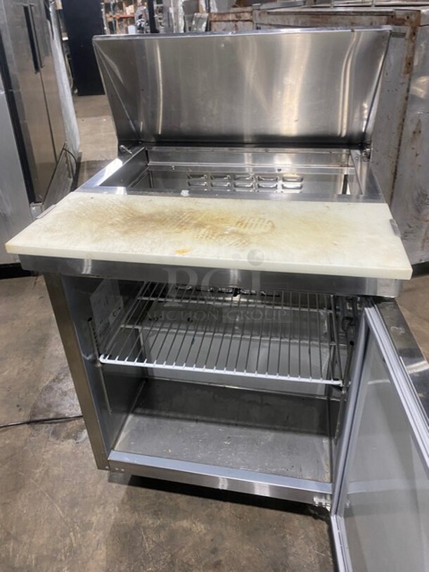 LATE MODEL! Avantco Refrigerated Commercial Sandwich/Salad Prep Table! With Commercial Cutting Board! With Poly Shelf! With Single Door Underneath Storage Space! All Stainless Steel! On Casters! 115V 1 Phase! Model 178APT27HC! Working When Removed! - Image 5 of 9
