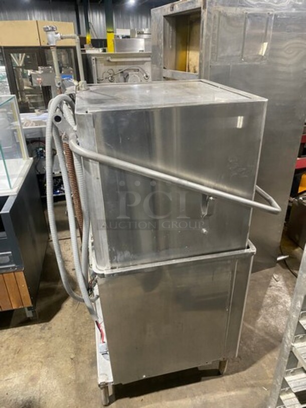 FAB! Hobart Commercial Pass-Through Heavy-Duty Dishwasher! All Stainless Steel! On Legs! Model: AM15 208/240V 60HZ 3 Phase - Image 2 of 9