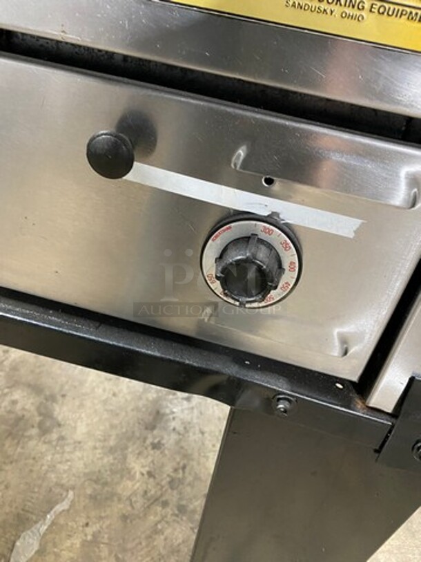 Peerless Commercial Natural Gas Powered Double Deck Baking/ Pizza Oven! With Stones! All Stainless Steel! On Legs! - Image 7 of 9