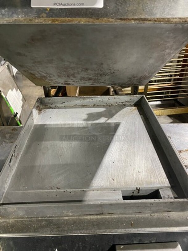 Star Pro Max Commercial Countertop Panini/Sandwich Grill! With Flat Press! All Stainless Steel! Model: GR14 SN: GS140708A0135 120V - Image 5 of 12