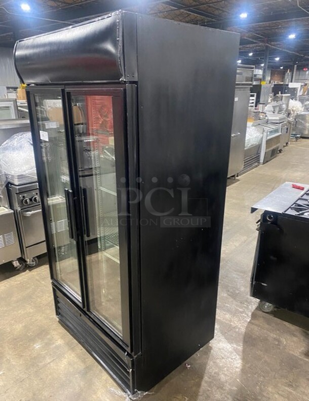 True Commercial 2 Door Reach In Cooler Merchandiser! With Poly Coated Racks! MODEL GDM35EM SN:5397168 115V 1PH - Image 2 of 8